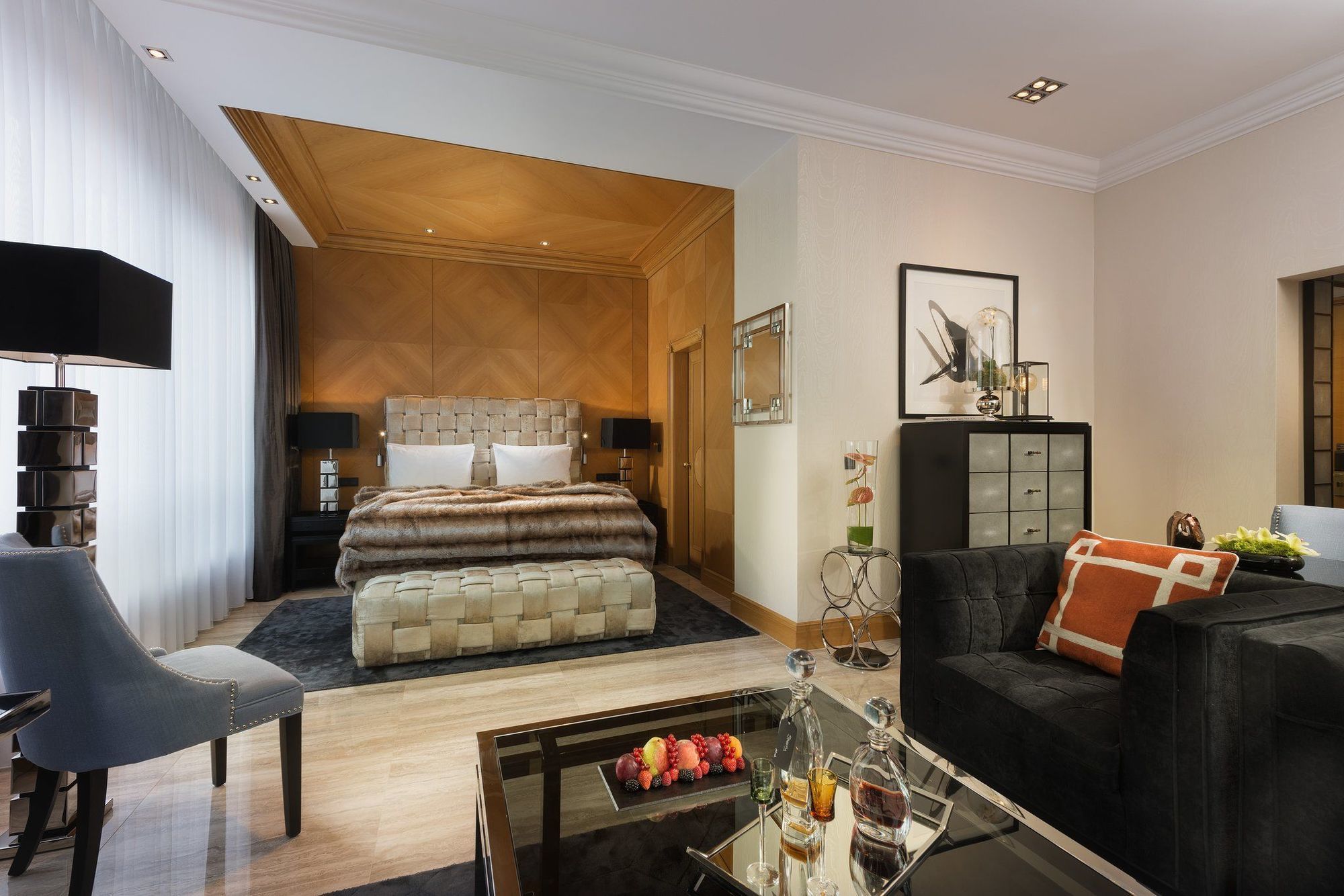 Hotel Palace Berlin Kültér fotó A suite at the Mandarin Oriental, Munich